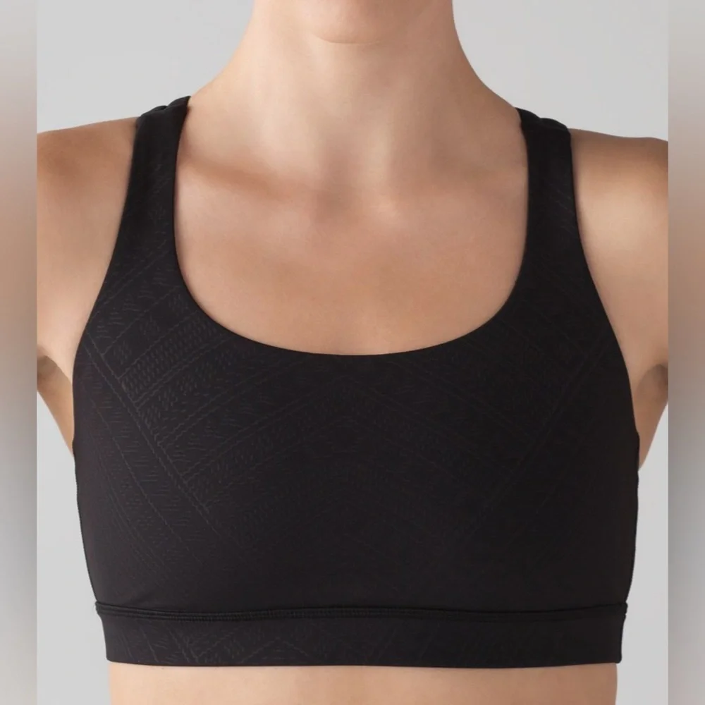 🩵 Lululemon Energy Bra Adorned Emboss Energy Bra 🩵